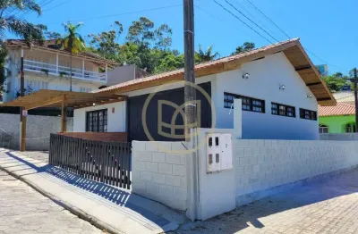 Casa com 3 quartos à venda na Rua Francisco Fagundes, 96, Armaçao da Piedade, Governador Celso Ramos