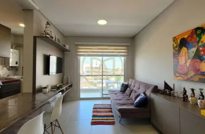 Apartamento mobiliado, com 2 quartos e vista para o mar