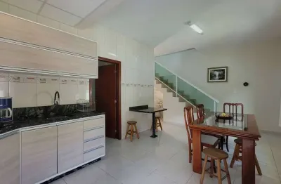 Casa com 4 quartos, praia do antenor - governador celso ramos