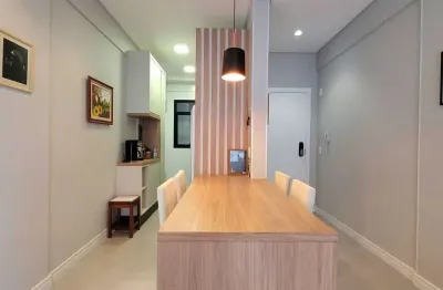 Apartamento com 02 quartos a venda na avenida principal da praia grande