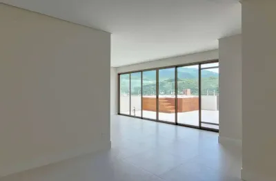 Cobertura com 3 quartos, praia grande - governador celso ramos