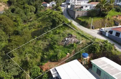 Terreno à venda na R. Luíza Maria Da Conceição, Calheiros, Governador Celso Ramos