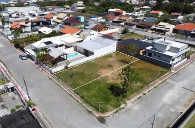 Terreno à venda no Armação, Governador Celso Ramos 