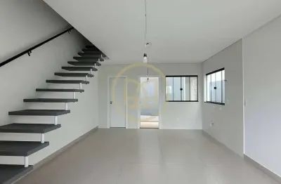 Casa geminada com 2 quartos, areias de cima - governador celso ramos