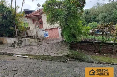 Casa com 2 quartos à venda na Rua Francisco Alves, Cruzeiro do Sul, Criciúma