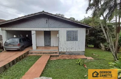 Casa à venda na Rua Manoel João Machado, Metropol, Criciúma