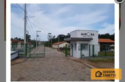 Casa situada no condomínio aurora/ b. aurora/ içara/ sc
