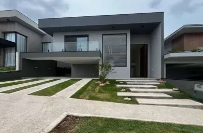 Condomínio reserva ermida - 4 dorms. - 4 vagas at 250m² - ac 229m²