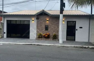 Casa para venda em praia grande, maracanã, 3 dormitórios, 2 suítes, 1 banheiro, 4 vagas