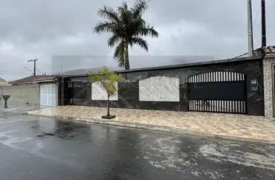 Casa para venda em praia grande, solemar, 4 dormitórios, 3 suítes, 2 banheiros, 6 vagas