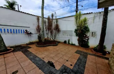Casa para Locação em Praia Grande, Aviação, 3 dormitórios, 1 suíte, 1 banheiro, 2 vagas