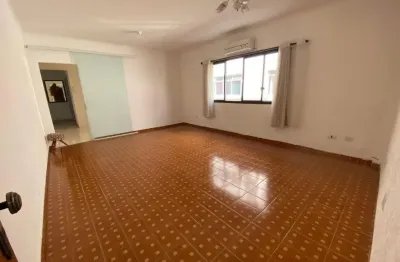 02 dormitorios, no boqueirão, com 01 suite e 01 vaga demarcada!!