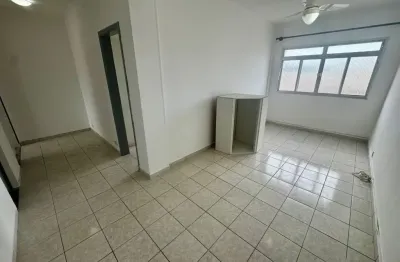 01 dormitorio, vistalivre e vista mar, com elevador no boqueirão!!
