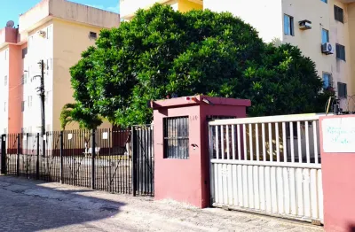 Alugo apartamento no são jorge 2 qts por r$1.400,00 com 1 vg de garagem