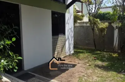 Casa em condomínio fechado com 3 quartos para alugar na Alameda Dilson Jatahy Fonseca, 123, Stella Maris, Salvador