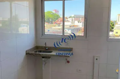 Apto. em prédio com elevador, acesso fácil ao metrô