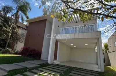 Sobrado de luxo à venda no alphaville araguaia - 5 suites - 2 lavabos - 403m²
