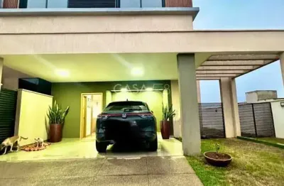 Casa com 4 quartos à venda na Avenida das Flores, Jardins Capri, Senador Canedo