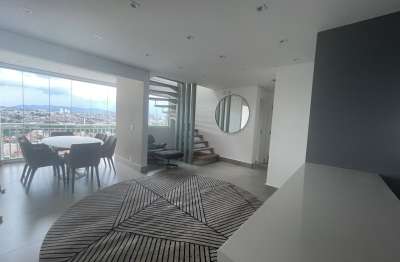 Moderna cobertura em presidente altino, 4 dormitórios sendo 2 suítes uma delas com closet e varanda, sala ampliada, 2 vagas de garagem. em uma localização priviliegiada.