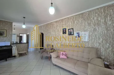 Belíssima casa 2 dormitórios e edícula a apenas 500m da praia de massaguaçu