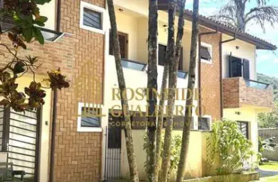 Casa com 2 quartos à venda no Martim de Sá, Caraguatatuba 