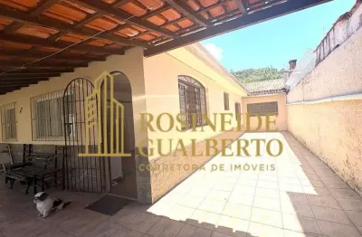 Casa térrea com 3 dormitórios + edícula prainha caraguatatuba sp