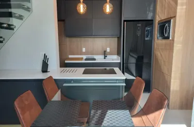 Cobertura duplex totalmente mobiliada no batel, curitiba/pr