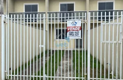 Sobrados prontos para morar à venda na região do vitória régia, no bairro cic, com dois quartos, sala, cozinha, lavabo e banheiro social.