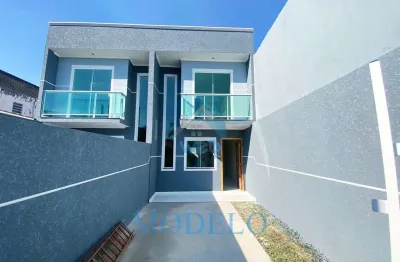 Sobrado com três quartos à venda na região do vitória régia, no bairro cic, em fase de construção.