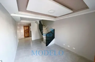 Sobrados em fase inicial de construção, com dois quartos, sala, cozinha e banheiro, com possibilidade de parcelamento da entrada.