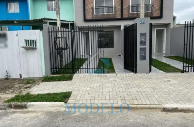 Sobrados em fase inicial de construção no bairro tatuquara, com três quartos, sala ampla, cozinha, lavabo e banheiro social.
