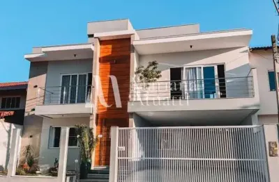 Casa com 3 quartos à venda na Vila Operária, Itajaí 