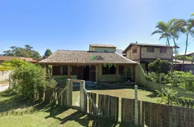 Casa da lagoa – conforto e natureza na barrinha da ferrugem | garopaba/sc