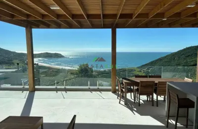 Casa alto padrão com vista para o mar - praia da silveira