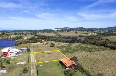 Terreno de 1.000m² no arroio — exclusividade, natureza e privacidade a 800m da b