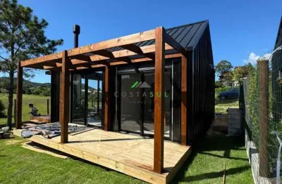 TINY HOUSES – PRAIA DO ROSA | Conforto, Estilo e Rentabilidade