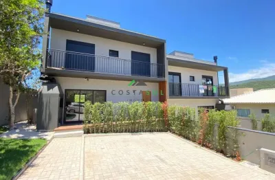 Sobrados à venda 2 suítes em Garopaba - Bairro Areias do Macacú