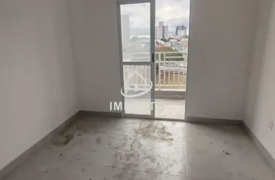 Apartamento novo com 2 dormitórios e varanda gourmet à venda