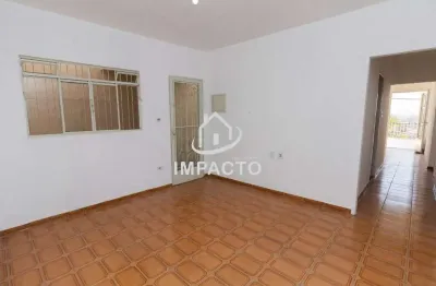 Sobrado com 2 dormitórios, varanda frontal e 1 vaga - engenheiro goulart