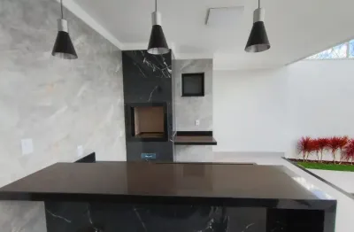 Casa com 3 quartos à venda no Jardim Patrícia, Uberlândia 