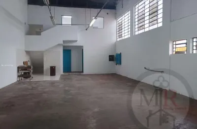 Galpão para locação, serraria, 2 banheiros, 4 vagas