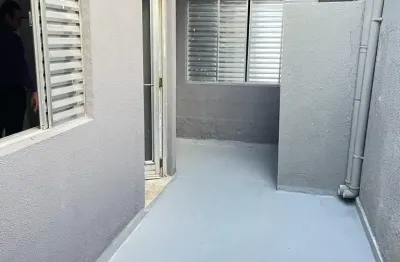 Casa 2 dormitório e garagem aluguel r$ 1.850,00 aceita depósito (travessa rua do oratório, próximo hospital são cristovão)
