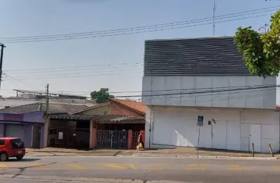 Loja 871m² com 4 vagas de locação r$ 29.000,00 antigo banco itaú 1 km do  park shopping são caetano e  network business tower  localizado na estrada das lágrimas, 425, bairro são josé