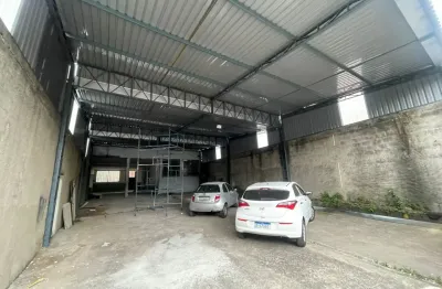 Galpão 1.300m² para locação R$ 25.000,00, Zoneamento Industrial (Localizado na Rua Radio - travessa da Avenida dos Estados)