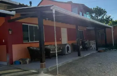 Casa a venda na praia de cima, na praia da pinheira, palhoça/sc