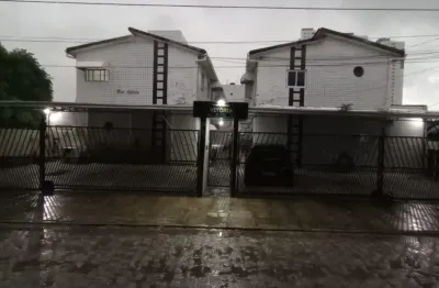 Casa sobrado nascente em condomínio fechado no bessa – 3 quartos (2 suítes), quintal e a 500m da praia! r$ 420 mil