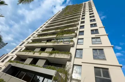 Apartamento padrão com 2 quartos, 72 m² privativos, no centro, curitiba - pr.