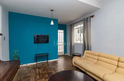 Casa com 4 quartos à venda na rua irati, 668, santa quitéria, curitiba, 146 m2 por r$ 1.100.000