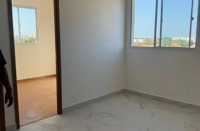 Excelente apt no Bairro Maraponga,  bem arejado localização privilegiada
