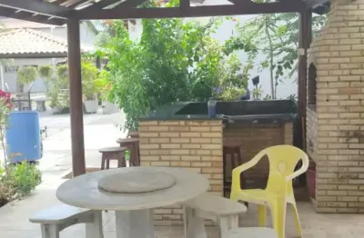 Espetacular Duplex em Condomínio Fechado a Beira Mar no Icarai
